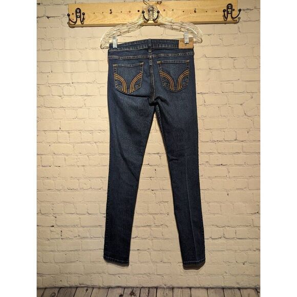 Hollister super skinny 3 short 26x29 * - Picture 4 of 4